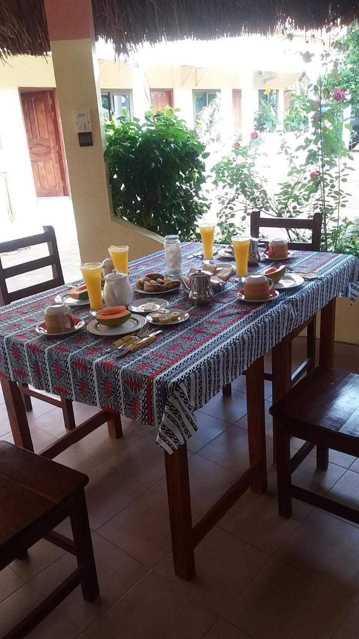 Chez Sabine Bed and Breakfast Abomey Εξωτερικό φωτογραφία